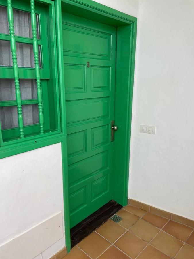 Reby Bastian Beach Costa Teguise Luaran gambar